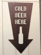 Load image into Gallery viewer, Cold Beer Here Metal Sign, Man Cave Bar Sign, Cold Beer Arrow Sign, Cold Beer Vertical Sign, Bars Decorative Sign, Beer Lover Bar Sign