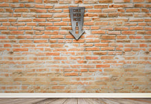 Load image into Gallery viewer, Cold Beer Here Metal Sign, Man Cave Bar Sign, Cold Beer Arrow Sign, Cold Beer Vertical Sign, Bars Decorative Sign, Beer Lover Bar Sign