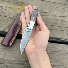 Load image into Gallery viewer, "Exceptional Damascus Steel Skinner Knife with Genuine Ram Horn Handle - Ultimate Precision for Hunting and Outdoor Enthusiasts-0026