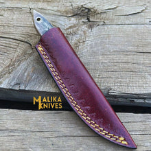 Load image into Gallery viewer, "Exceptional Damascus Steel Skinner Knife with Genuine Ram Horn Handle - Ultimate Precision for Hunting and Outdoor Enthusiasts-0026