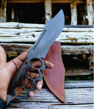 Load image into Gallery viewer, D2 Knuckle Bowie Knife Wenge Wood Full Tang Leather sheath