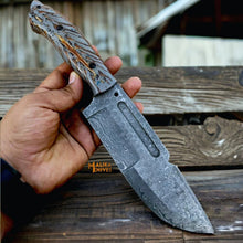 Load image into Gallery viewer, Damascus Bowie Knife Pine Cone Resin Handle