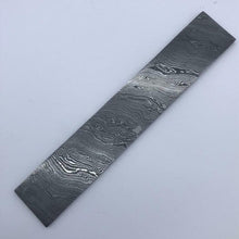 Load image into Gallery viewer, 10" Quality Handmade damascus Steel Blank billet with 4.8mm thickness DE-0053