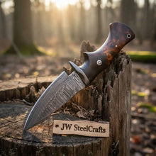 Load image into Gallery viewer, Bobcat Hunting Knife 4” Clip Point Fixed Blade Damascus Steel Guarded Design