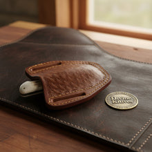Load image into Gallery viewer, Stag Horn Liner Lock Pocket Knife with Natural Handle