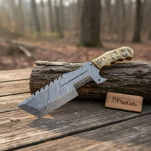 Load image into Gallery viewer, 12.5" Full Tang Damascus Blade Hunting Knife Ram's Horn Leather Sheath