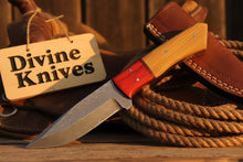 Load image into Gallery viewer, Tan and Red Wood Two-Tone Damascus Fixed Blade Knife for Camp Use