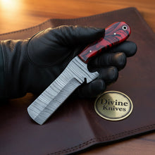 Load image into Gallery viewer, Crimson Razor Edge Bull Cutter Knife with Marbled Handle