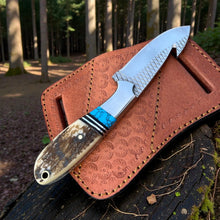 Load image into Gallery viewer, D2 Steel Cowboy Gut Hook Knife | 5mm Thick Blade | Pancake Sheath