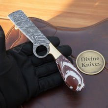 Load image into Gallery viewer, Twist Pattern Bull Cutter Knife with Red Marbled Resin Handle for Ranch Work and Collecting