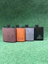 Load image into Gallery viewer, Personalized Leather Flask for Men, Hip Flask, Groomsman Gift, Wedding Flask, Boyfriend Gift, Best Man Gift