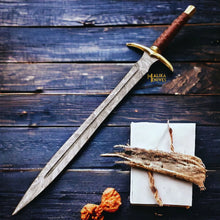 Load image into Gallery viewer, Damascus Kingslayer Arming Sword with Leather sheath-904
