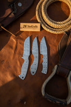 Load image into Gallery viewer, Damascus Knife Blanks Set 4.5 Inch Blades Fixed Blade DIY Trio