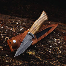Load image into Gallery viewer, Twist Damascus Hunting Knife with Walnut Handle