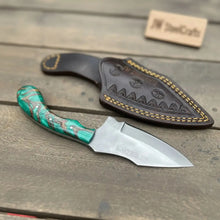 Load image into Gallery viewer, Handmade Skinner Knife with Green Pinecone Resin Handle