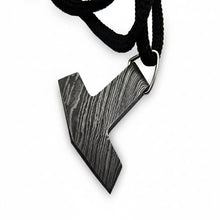 Load image into Gallery viewer, DE-0014 Custom Handmade Damascus steel Viking pendant /Thor Hammer Pendant/Jeweller