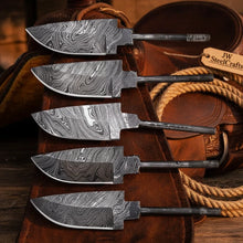 Load image into Gallery viewer, 5-Piece Hand Forged Damascus Hunting Knife Blanks Set