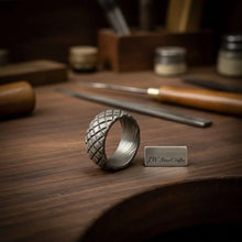 Load image into Gallery viewer, Quilted Pattern Damascus Ring with Cross Hatched Diamond Grid Texture