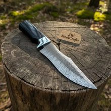 Load image into Gallery viewer, Damascus Trailing Point Fixed Blade Hunting Knife — Forged Ladder Pattern Blade, Black Resin Handle &amp; Steel Guard