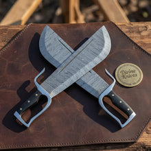 Load image into Gallery viewer, Wing Chun Butterfly Swords with Wood Grain Damascus Blades