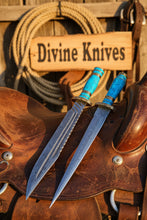 Load image into Gallery viewer, Turquoise Handle Damascus Dagger Set with Brass Bolsters