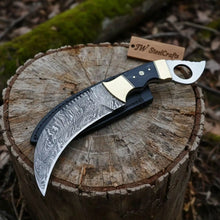 Load image into Gallery viewer, Damascus Steel Karambit 5 Inch Curved Blade Durable Full Tang Design