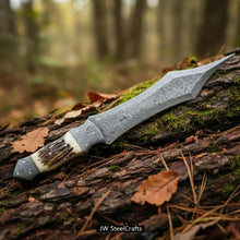 Load image into Gallery viewer, Handmade Damascus Medieval Spear Point Dagger with Stag Horn Handle