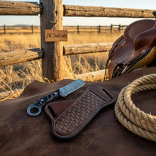 Load image into Gallery viewer, Finger Loop Prairie Bull Cutter 6.5" Handmade Damascus Steel Leather Crossdraw