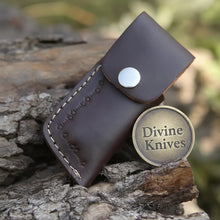 Load image into Gallery viewer, Rosewood Handle Damascus Knife with Steel Bolster and Leather Sheath