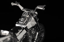 Load image into Gallery viewer, ROADWAY FANTASY HARLEY MOTORCYCLE