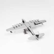 Load image into Gallery viewer, SPRUCE GOOSE HUGHES H-4 HERCULES