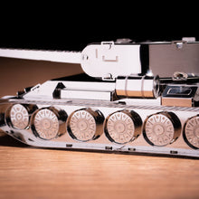 Load image into Gallery viewer, T-44