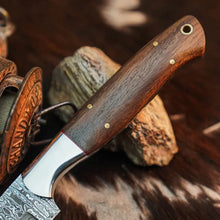Load image into Gallery viewer, 9.1" Handmade Damascus Hunting Knife – Full Tang Wood Handle