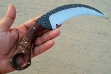 Load image into Gallery viewer, Custom Handmade  Karambit knife/fighting knife