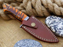 Load image into Gallery viewer, Best Deer Skinning Knife - Feather Damascus Pinecone Handle