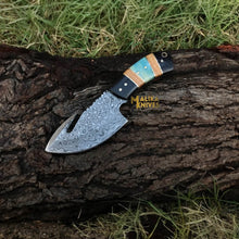 Load image into Gallery viewer, Gut Hook Skinning Knife – Big Game Hunting &amp; Deer Processing Knife