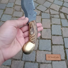 Load image into Gallery viewer, Damascus karambit knife..