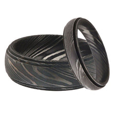 Load image into Gallery viewer, Damascus Steel Wedding Ring Set for Couples Black Pattern Wedding Bands