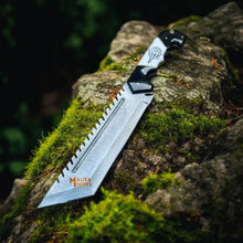 Load image into Gallery viewer, Damascus Tracker Bowie Knife Resin Handle Outdoor Sheath