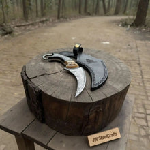 Load image into Gallery viewer, Handmade Damascus Karambit Knife with Horn Handle and Finger Ring