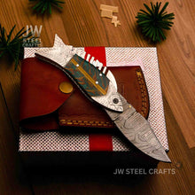 Load image into Gallery viewer, Handmade Damascus Folding Knife with Green Pinecone Resin Handle