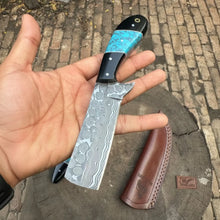 Load image into Gallery viewer, Handmade Damascus Skinner 7”–8” Knife Set Cowboy Ranch Blades Turquoise Handle with Sheath