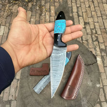 Load image into Gallery viewer, Handmade Damascus Skinner 7”–8” Knife Set Cowboy Ranch Blades Turquoise Handle with Sheath