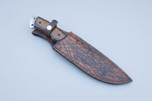 Load image into Gallery viewer, Hunter Point Bowie Knife D2 Steel G10 Handle