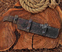 Load image into Gallery viewer, Stainless Damascus Hunting Knife with Leather Sheath.