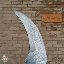 Load image into Gallery viewer, Karambit Knife with Black horn and Stainless steel handle.