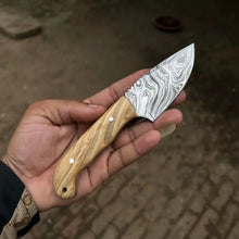 Load image into Gallery viewer, Handcrafted Damascus Steel Skinning Knife 7.5” Fixed Blade Olive Wood Handle Compact EDC with Leather Sheath