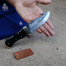 Load image into Gallery viewer, Gut hook knife with wood and brass handle.