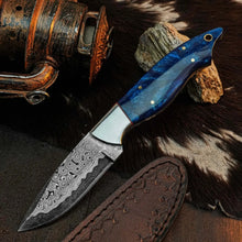 Load image into Gallery viewer, 8.6" Handmade Damascus Skinner Knife – Full Tang Resin Handle &amp; Sheath