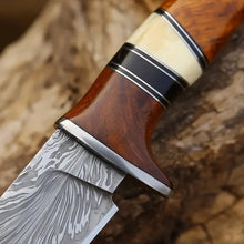 Load image into Gallery viewer, Handmade Damascus Hunting Knife – Rosewood Handle, Feather Pattern &amp; Leather Sheath